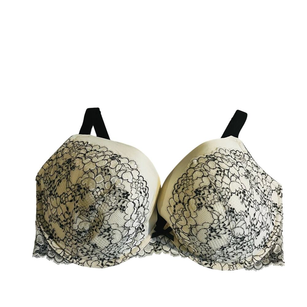 Victoria’s Secret Lace Push Up Bra Size 38DDD - Picture 4 of 4